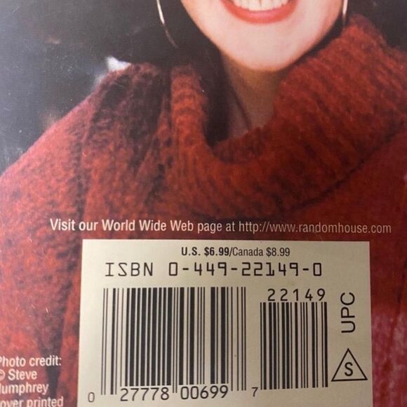 5 Sue Grafton Books - Picture 7 of 7